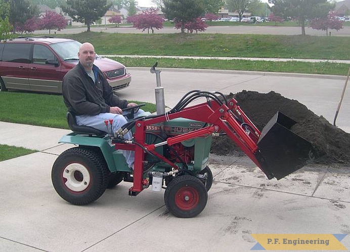 Brad E. from Warren, MI built this loader for his Bolens Husky 1556 garden tractor | Bolens 1556 Husky garden tractor loader_1