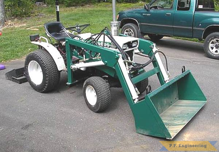 Kurt R. from Barrington, NH built this nice looking loader for his Diesel Bolens Iseki G154 compact tractor.  | Bolens Iseki G154 compact tractor loader_3
