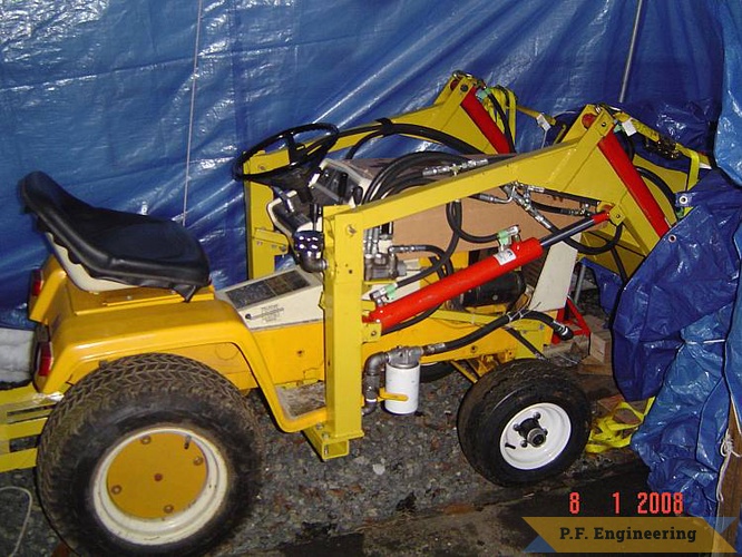 Calvin O. from New Westminster, British Columbia, Canada showing us his Cub Cadet 149 garden tractor loader with upgraded front spindles and 4 bolt hubs | Cub Cadet 149 garden tractor loader_1