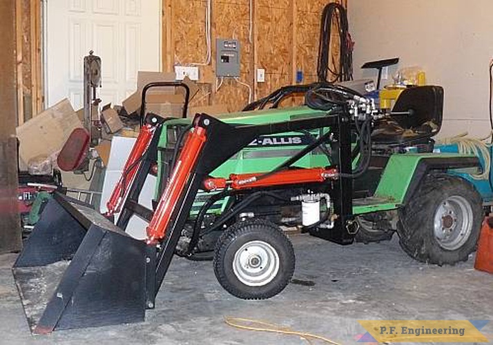 Eric B. in Tuscaloosa, AL built this one for his Deutz Allis garden tractor | Deutz Allis garden tractor loader_1