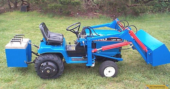 Ford LGT 18H garden tractor loader_1