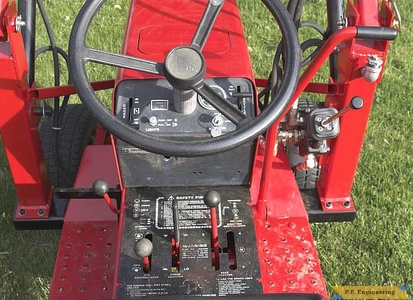 Gravely 8199-KT PRO garden tractor loader_7