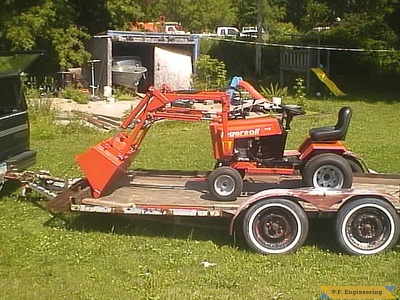 Ingersoll LGT 318 Garden Tractor Loader_1