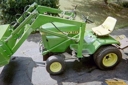 John Deere 317 Garden Tractor Loader_1
