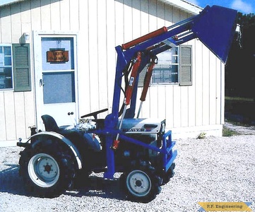 Satoh Beaver S-370D compact tractor loader_2
