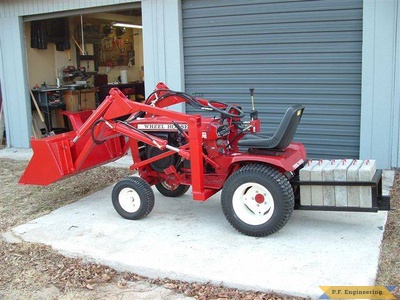 Wheel Horse 16 HP garden tractor loader _1